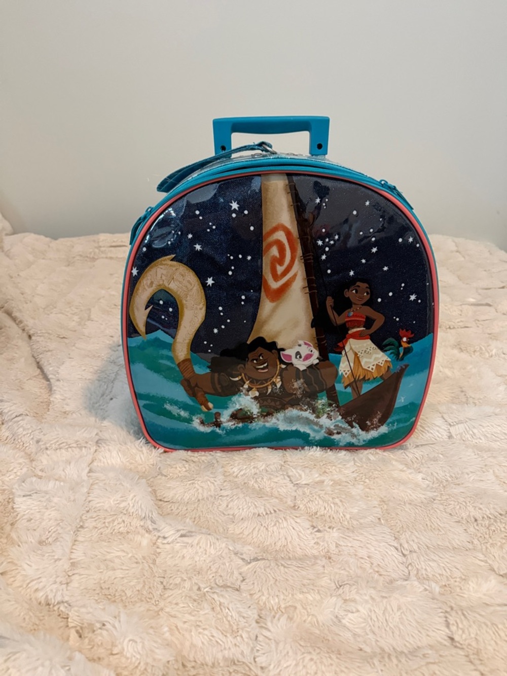 Disney Store MOANA & Maui ROLLING
Suitcase Pull Up Handle CARRY ON LUGGAGE Stars